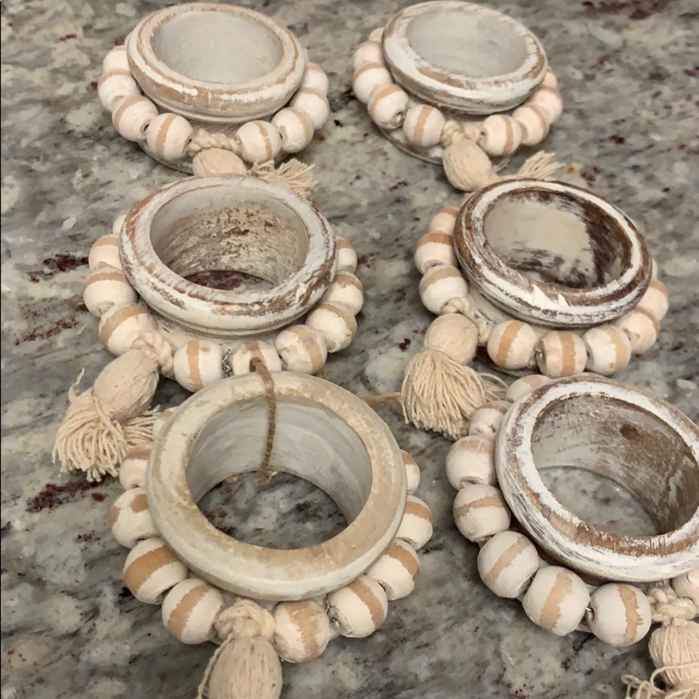 6 napkin rings
